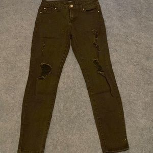 Macys celebrity pink mid rise ankle skinny black jeans